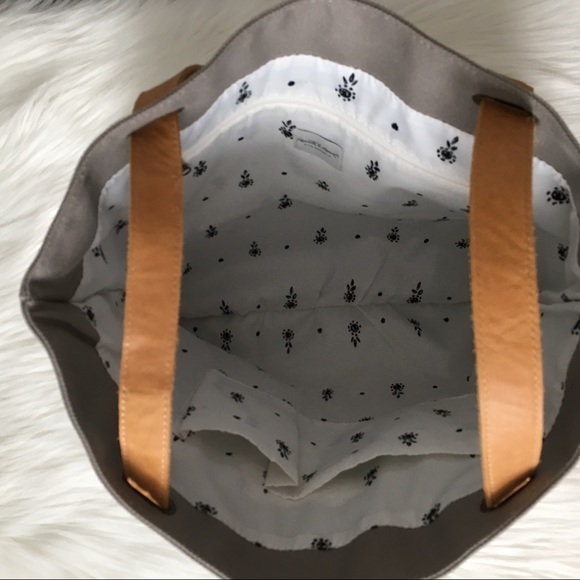 NWT Hearth and Hand with Magnolia Tote/Crossbody - Picture 7 of 8